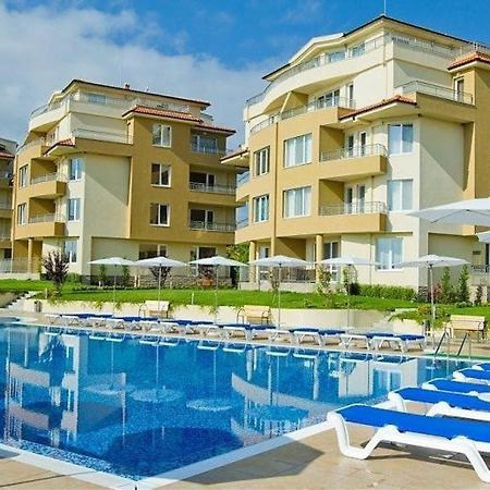 Аппартамент Pines Beach Resort Byala  Exterior photo