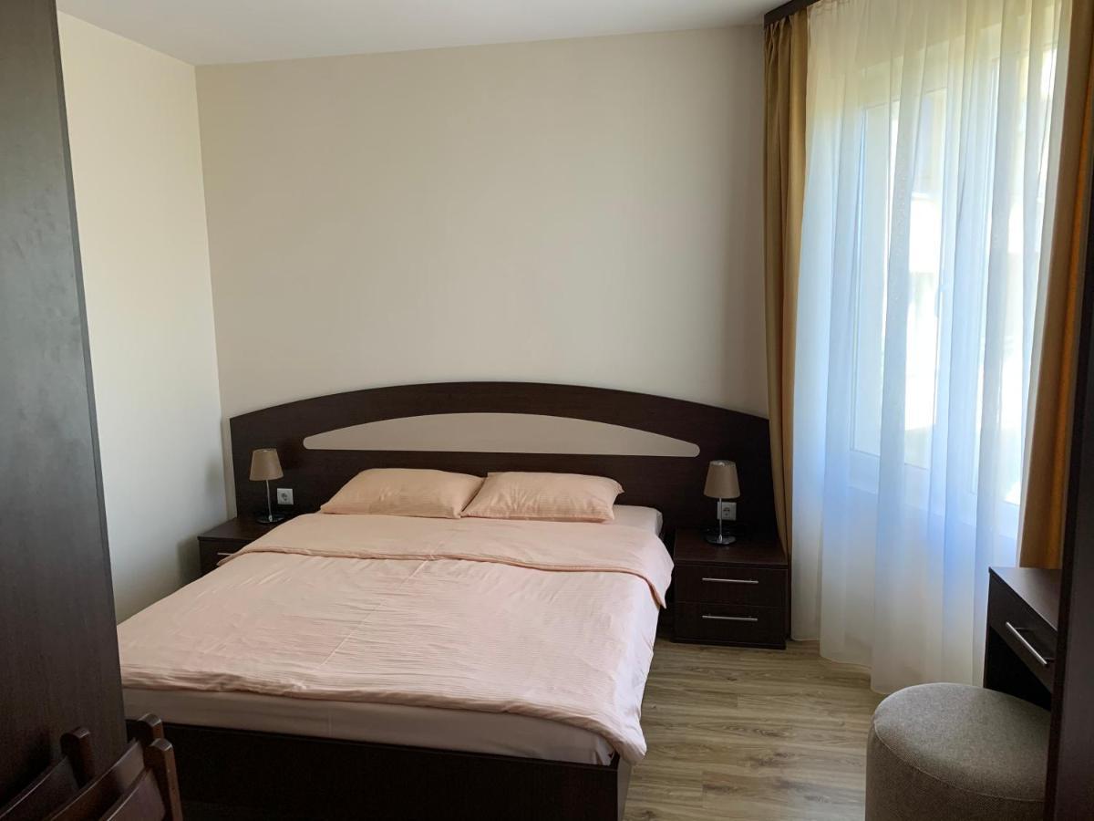 Аппартамент Pines Beach Resort Byala  Exterior photo